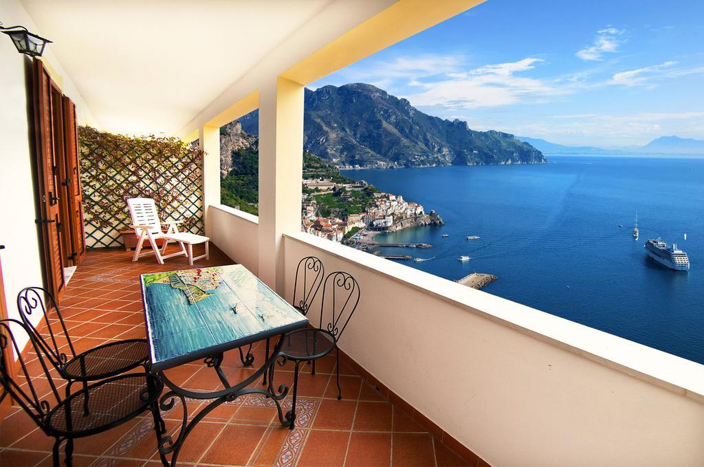 Casa Nancy Appartement Amalfi Buitenkant foto