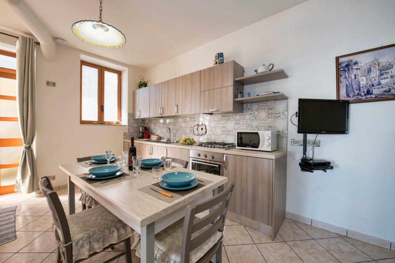 Casa Nancy Appartement Amalfi Buitenkant foto
